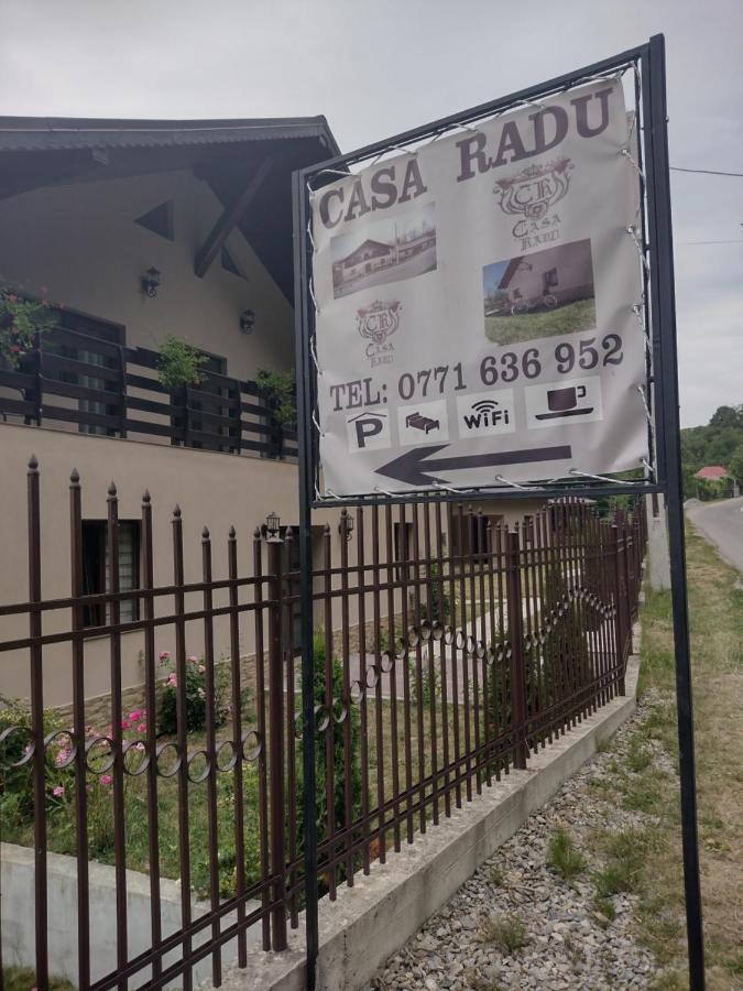 Casa Radu Leilighet Novaci-Străini Eksteriør bilde